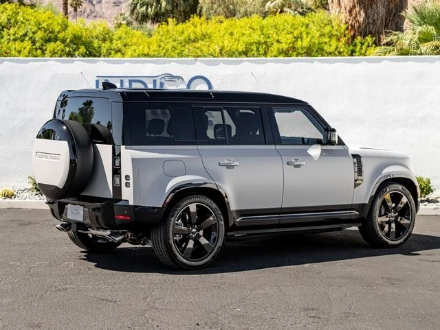2026 Land Rover Defender 110 X-Dynamic SE (L663), 6/20