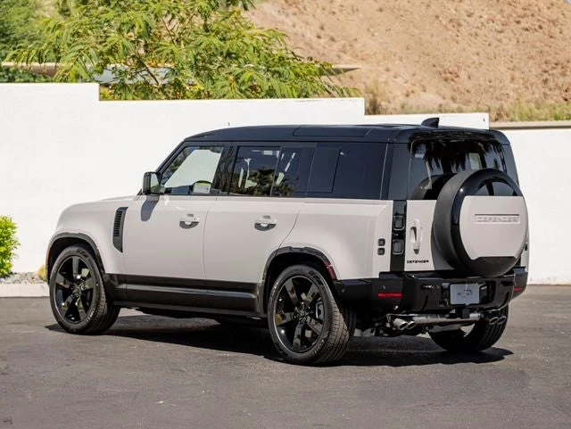 2026 Land Rover Defender 110 X-Dynamic SE (L663), 9/20