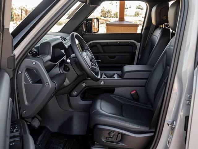 2026 Land Rover Defender 110 X-Dynamic SE (L663), 14/20