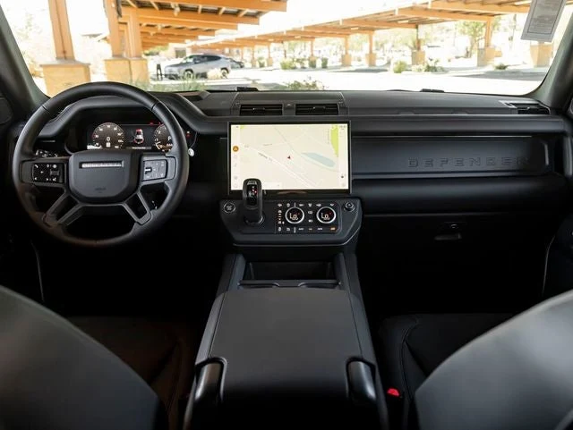 2026 Land Rover Defender 110 X-Dynamic SE (L663), 20/20