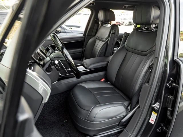 2026 Land Rover Range Rover SE LWB (L460), 13/20