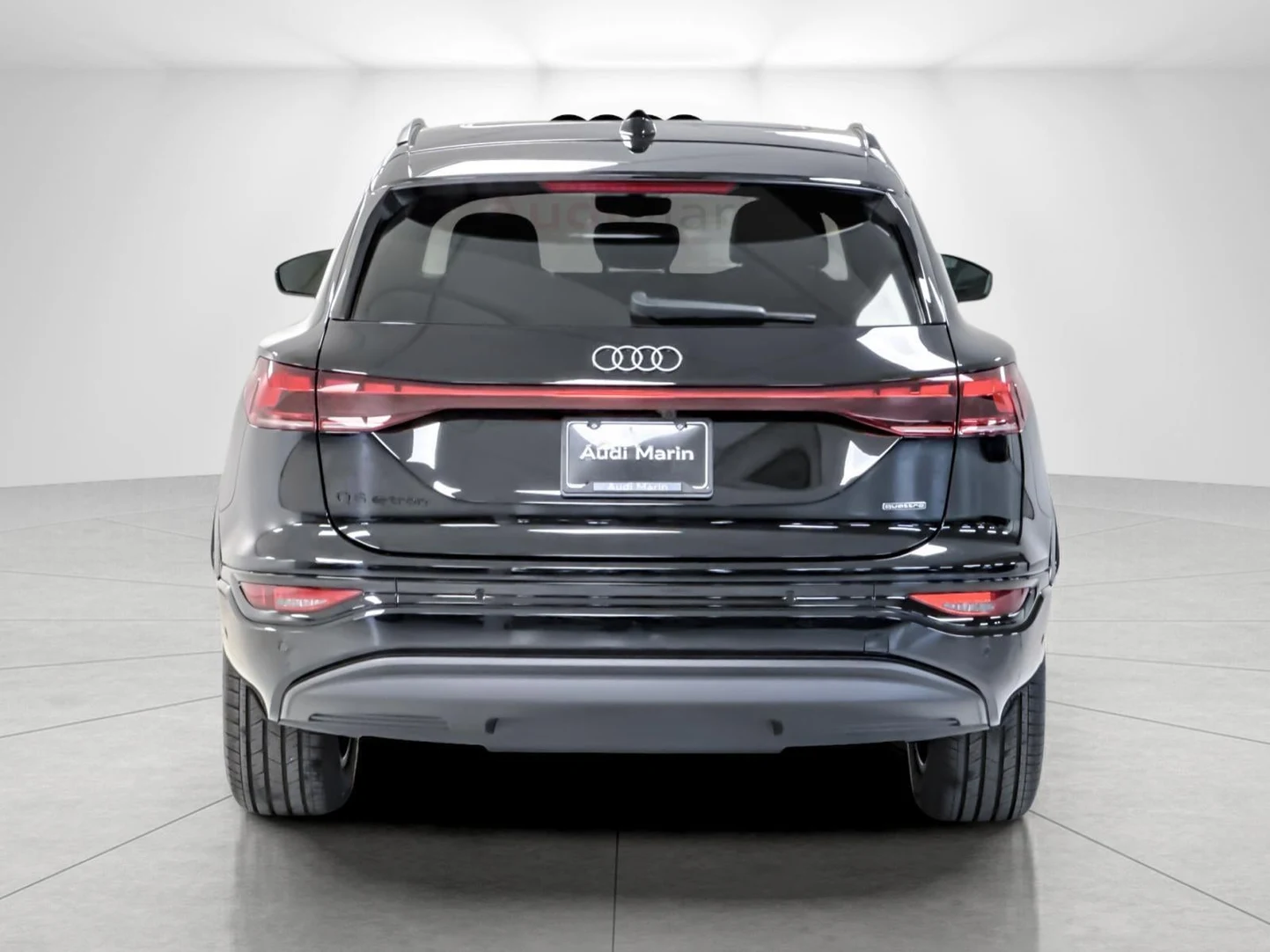 2027 Audi Q6 e-tron Premium quattro, 4/20