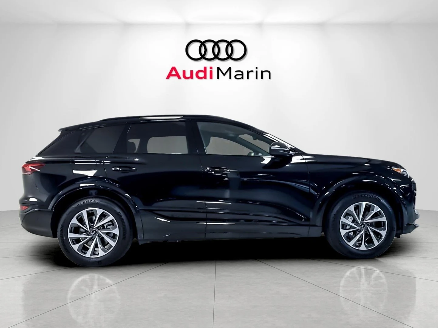2027 Audi Q6 e-tron Premium quattro, 6/20