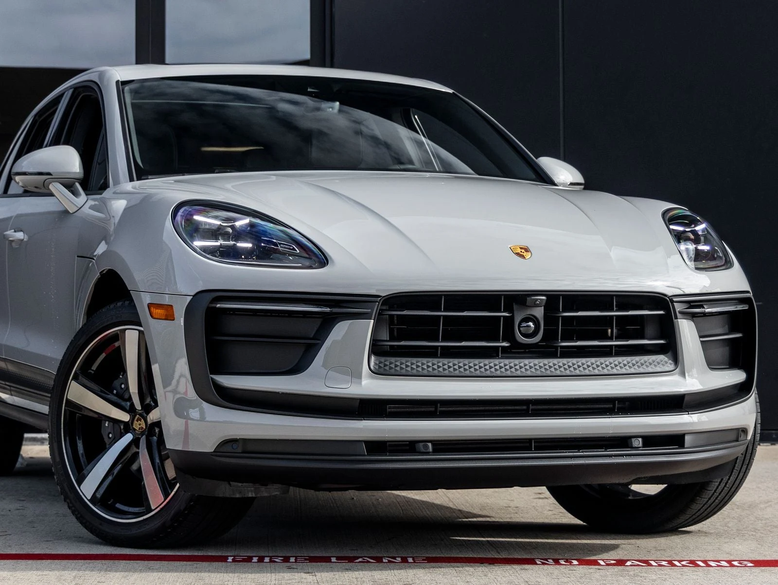 2026 Porsche Macan (95B), 9/20