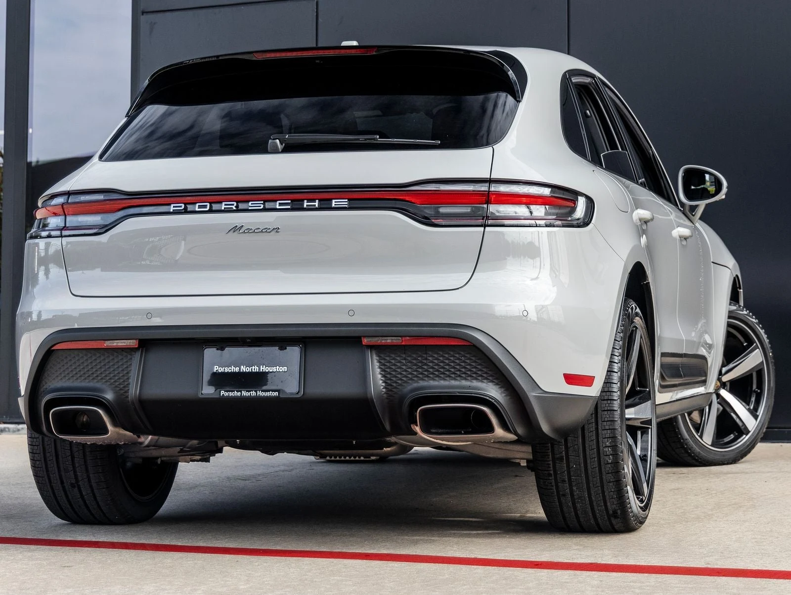 2026 Porsche Macan (95B), 11/20