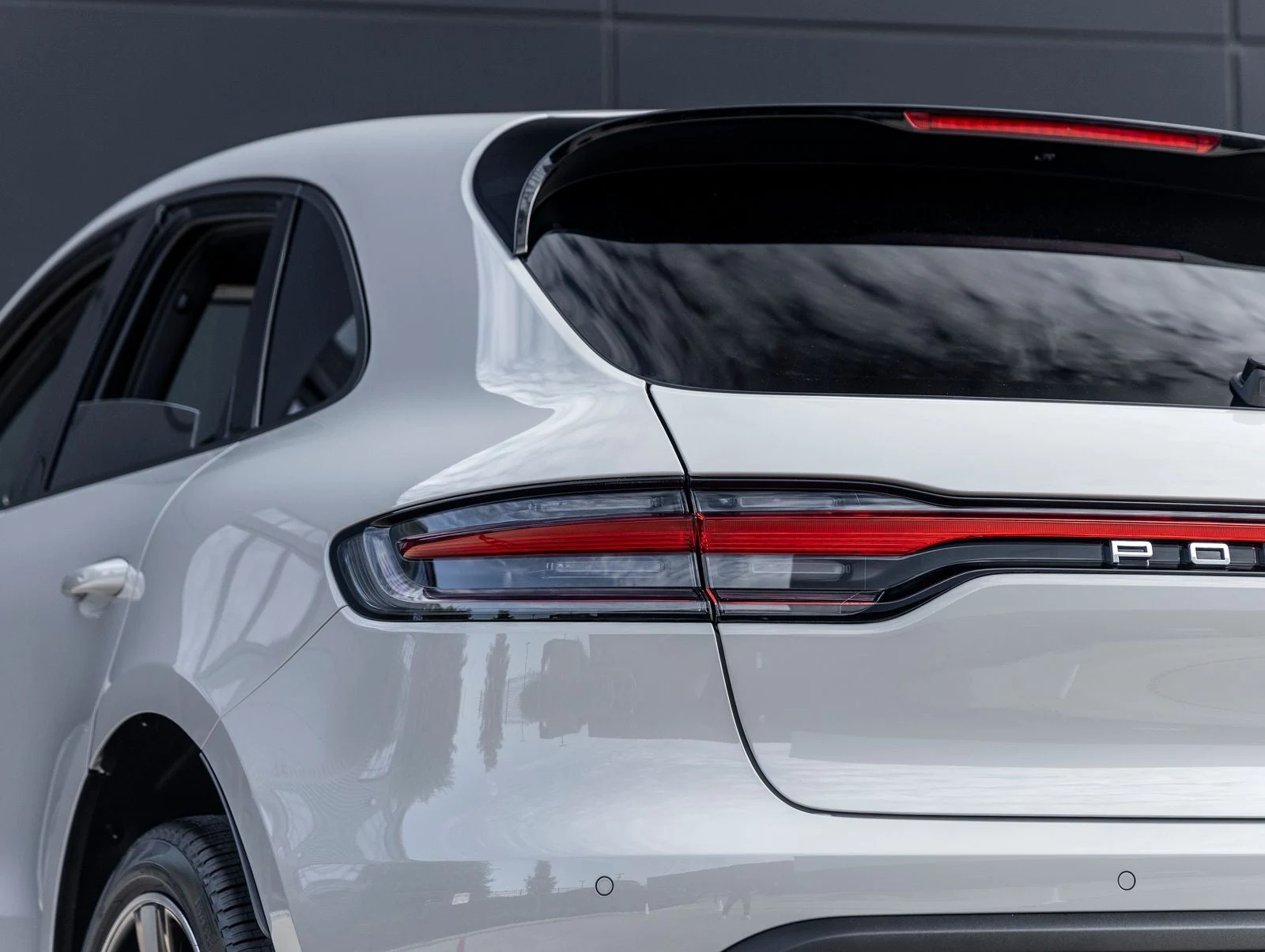 2026 Porsche Macan (95B), 13/20