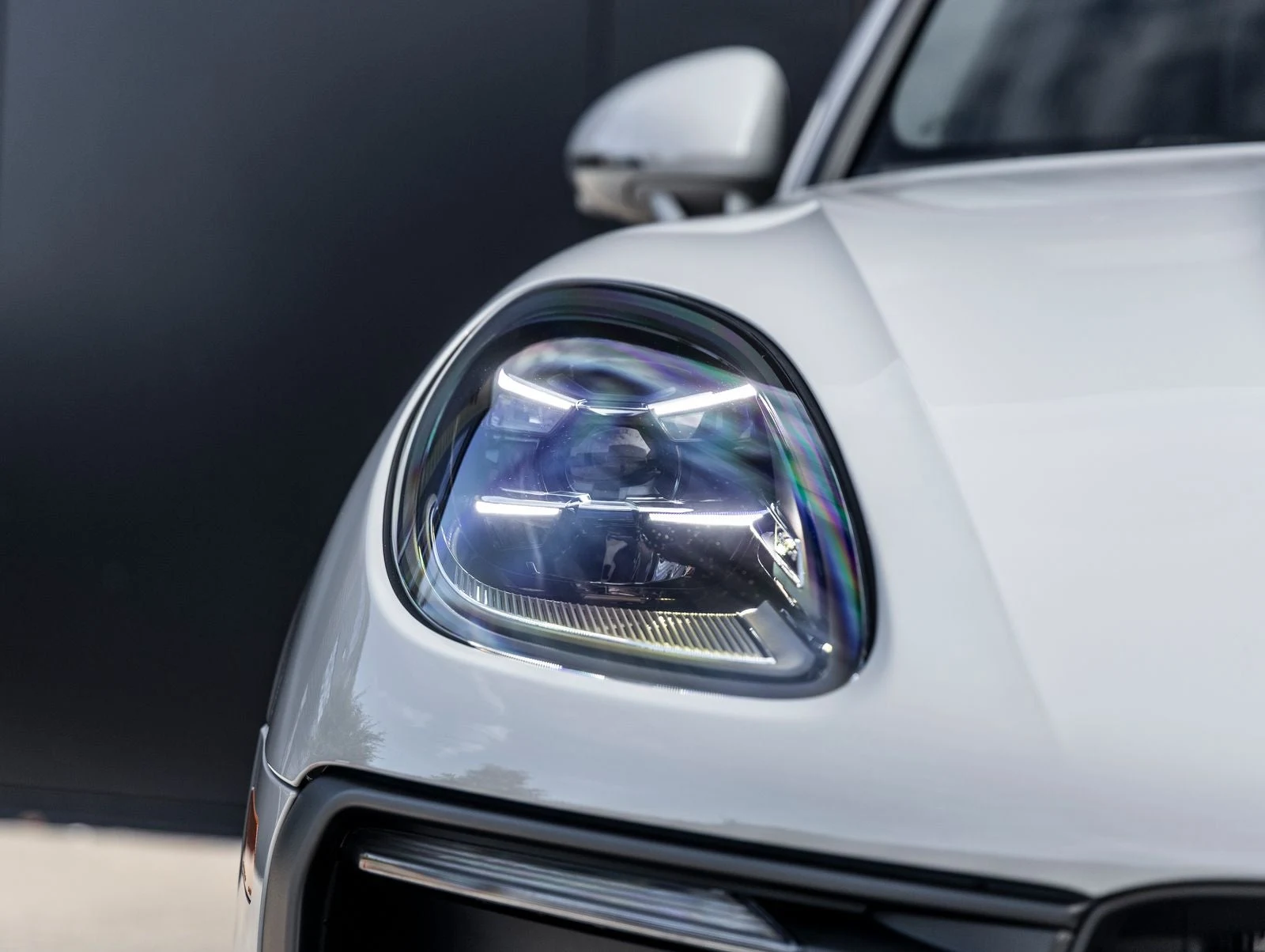 2026 Porsche Macan (95B), 18/20