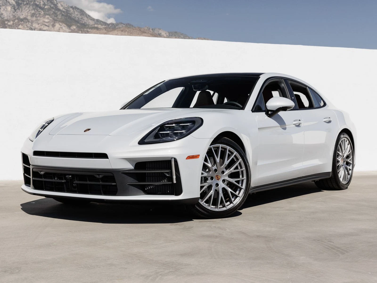 Porsche Panamera 4 (976) · Ice Grey Metallic · Indigo Auto Group