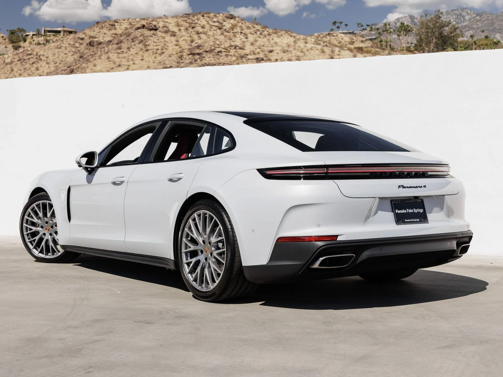 2026 Porsche Panamera 4 (976), 3/20