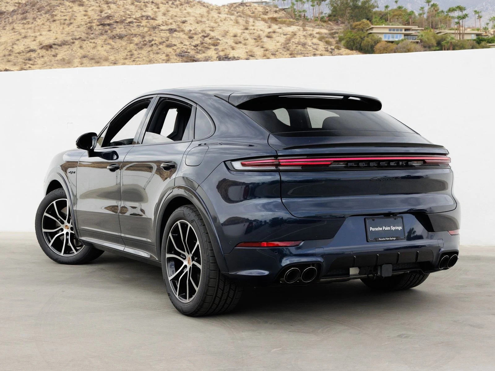 2026 Porsche Cayenne S E-Hybrid Coupé (3rd Generation), 3/20