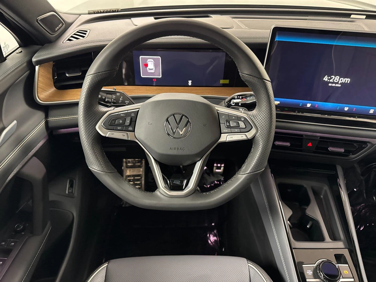 2026 Volkswagen Tiguan SEL R-Line Turbo (3rd Generation North America), 13/20