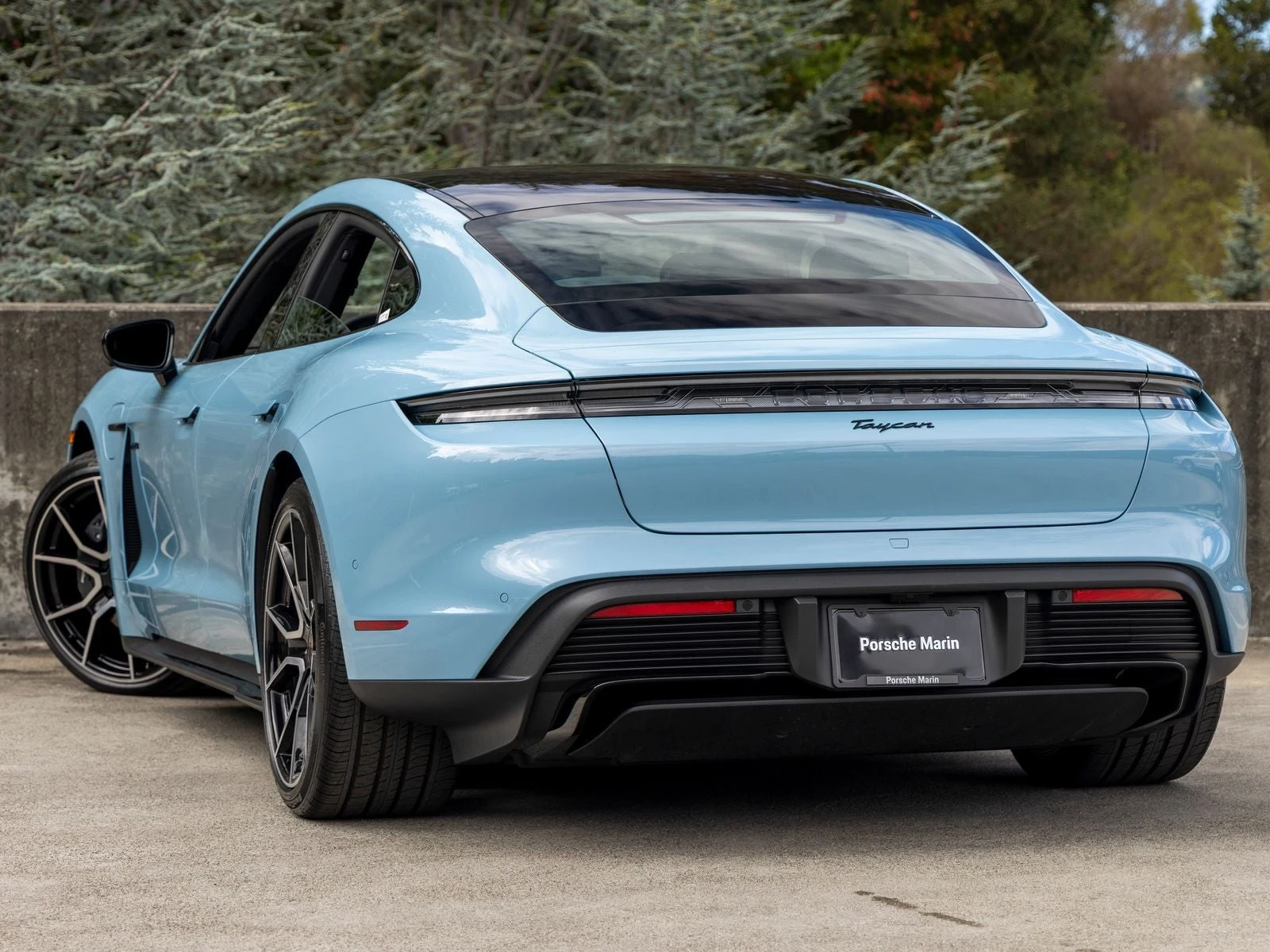 2026 Porsche Taycan Black Edition (2025 Update), 3/20