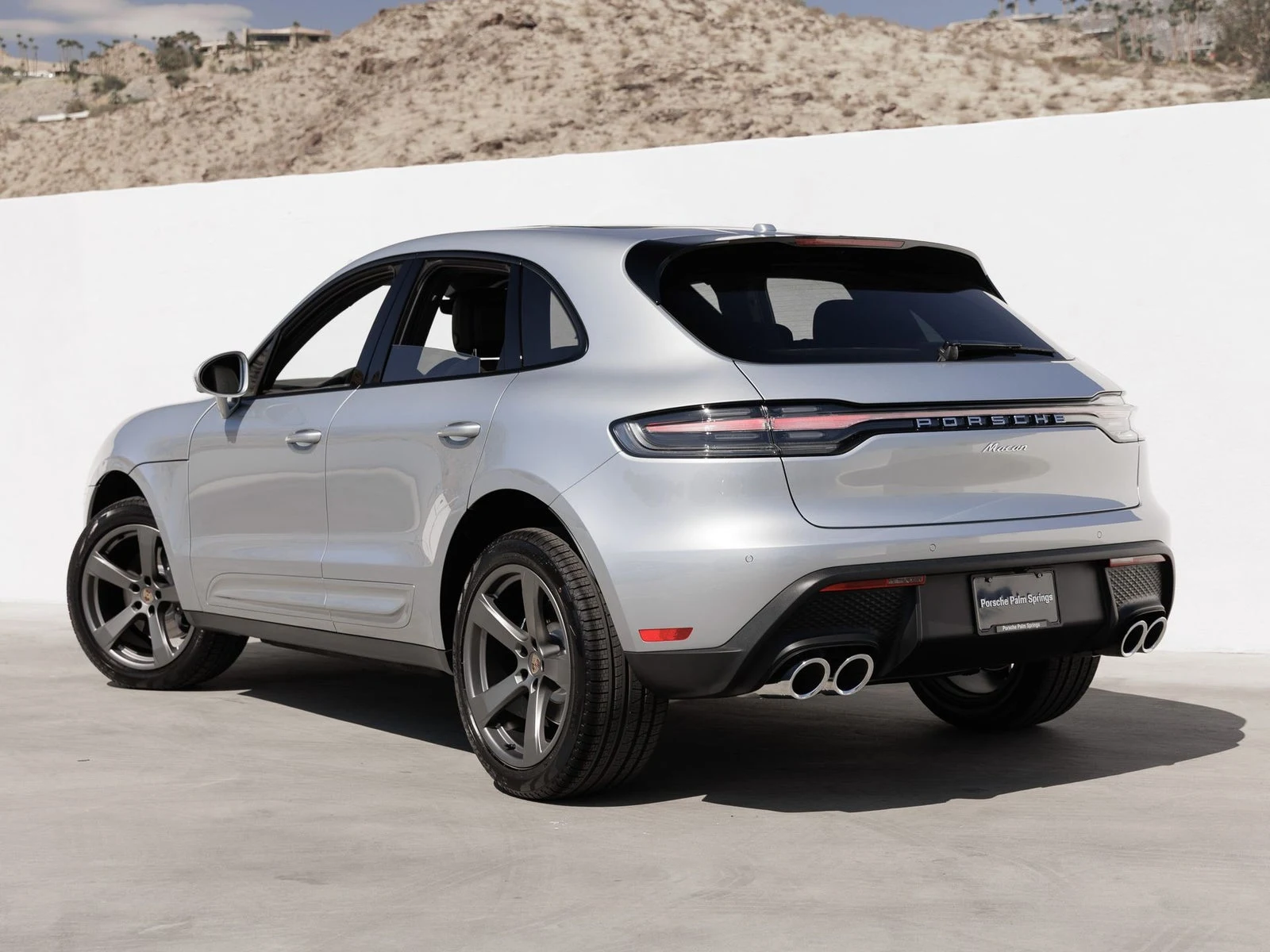 2026 Porsche Macan (95B), 3/20