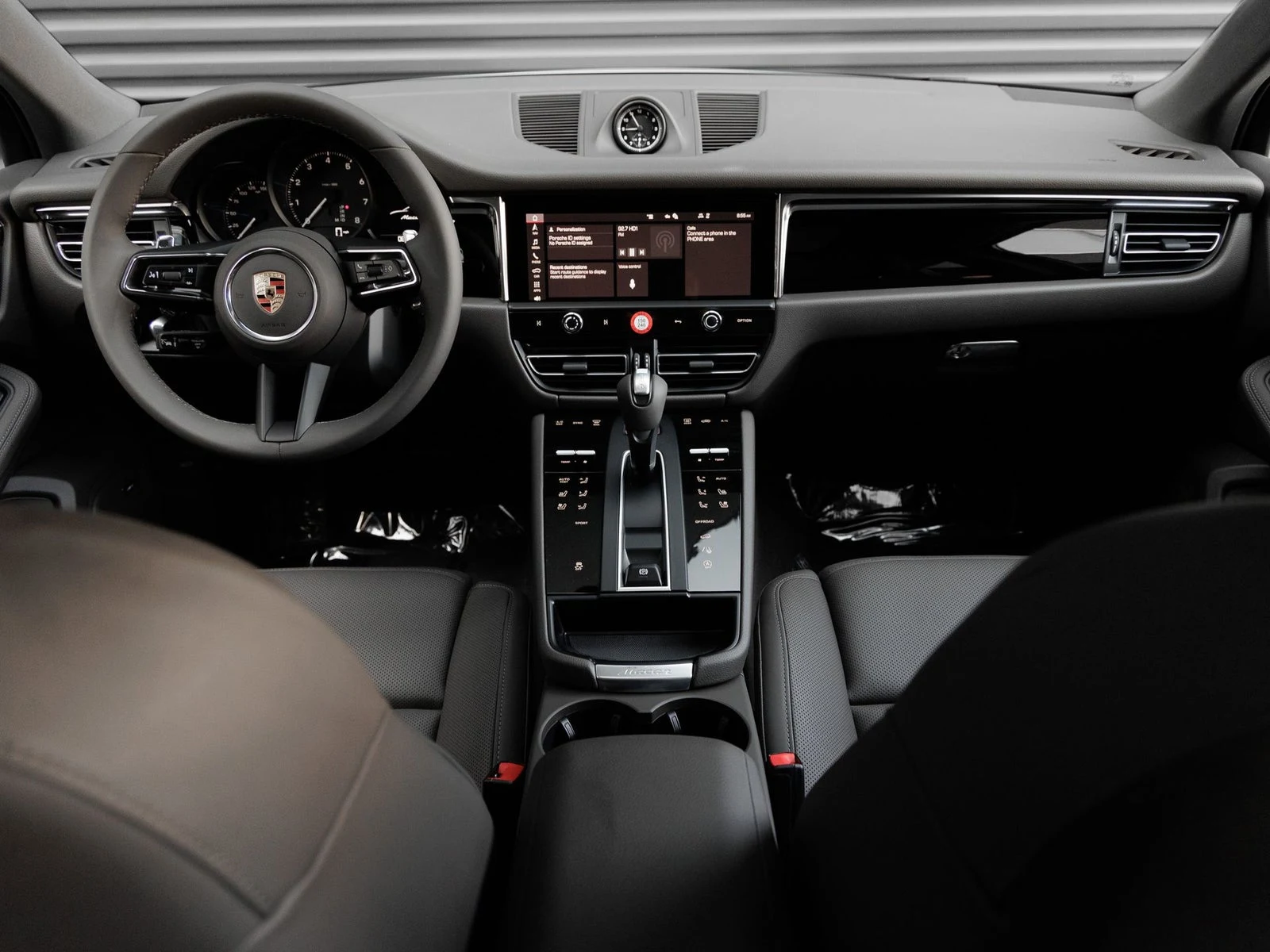 2026 Porsche Macan (95B), 16/20