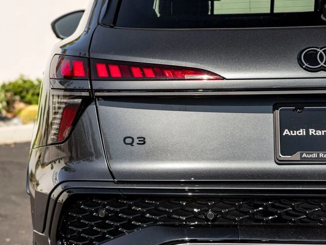 2026 Audi Q3 S line quattro (FJ), 11/20