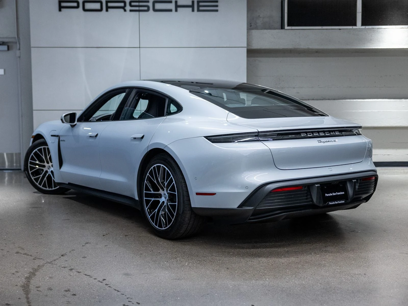 2026 Porsche Taycan 4 Sedan (2025 Update), 3/20
