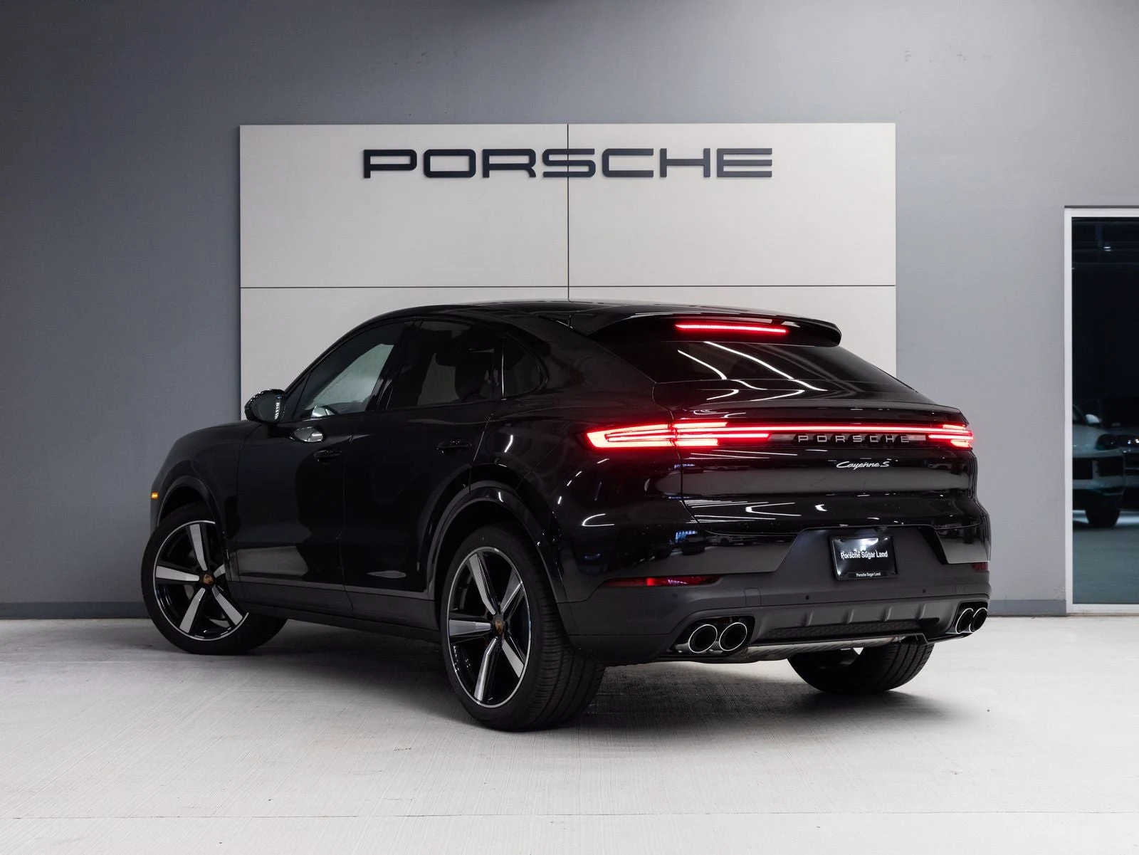 2026 Porsche Cayenne S Coupé (3rd Generation), 3/20