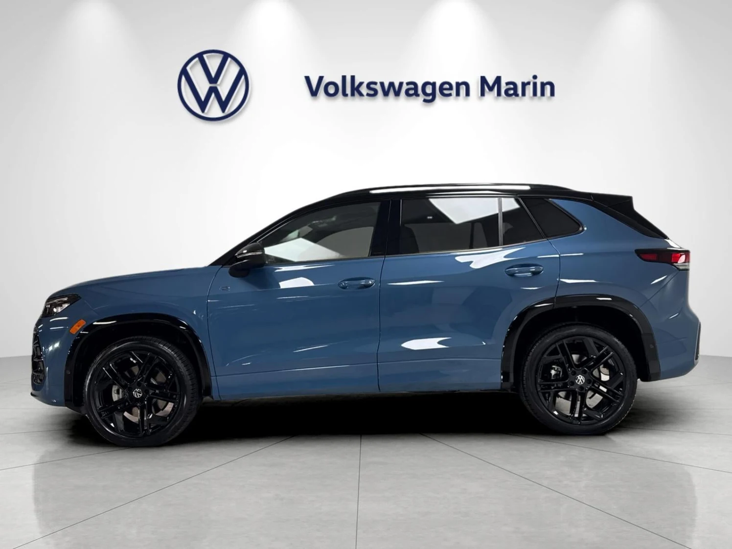 2026 Volkswagen Tiguan SE R-Line Black (3rd Generation North America), 2/20