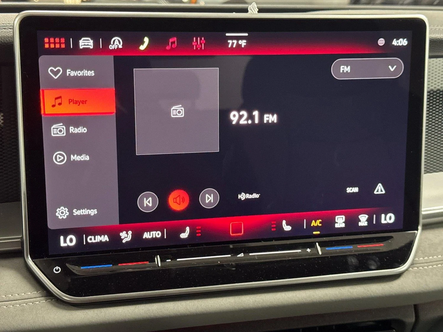 2026 Volkswagen Tiguan SE R-Line Black (3rd Generation North America), 17/20