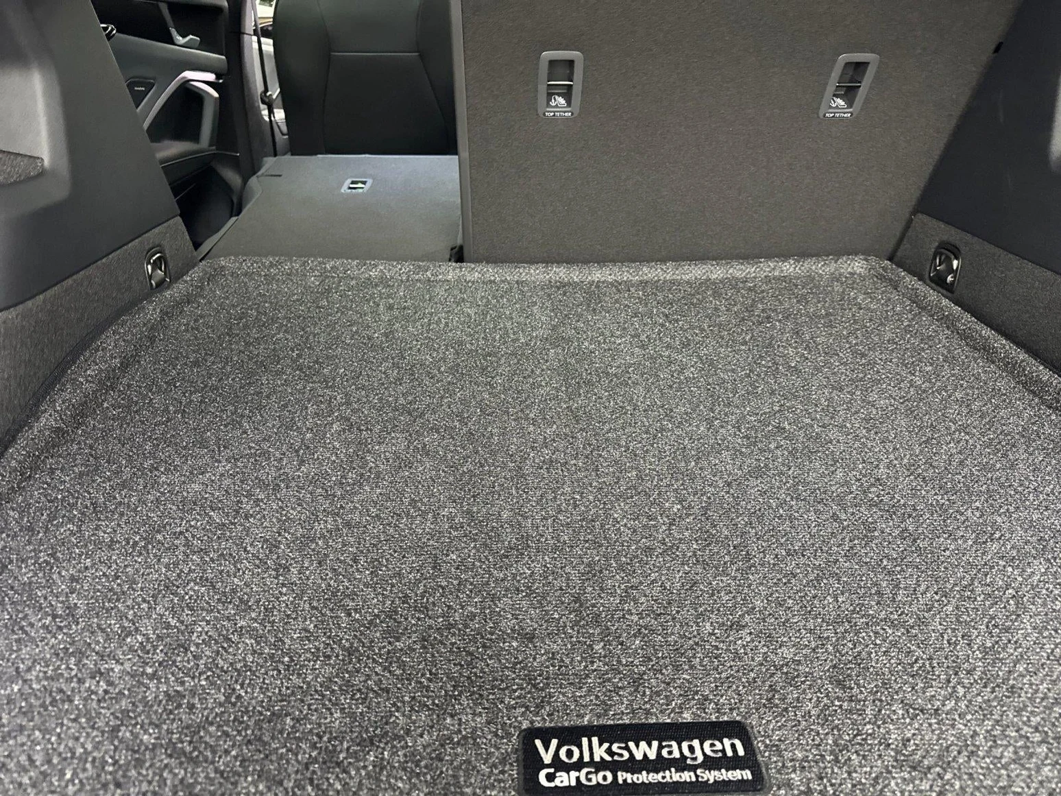 2026 Volkswagen Tiguan SEL R-Line Turbo (3rd Generation North America), 14/20