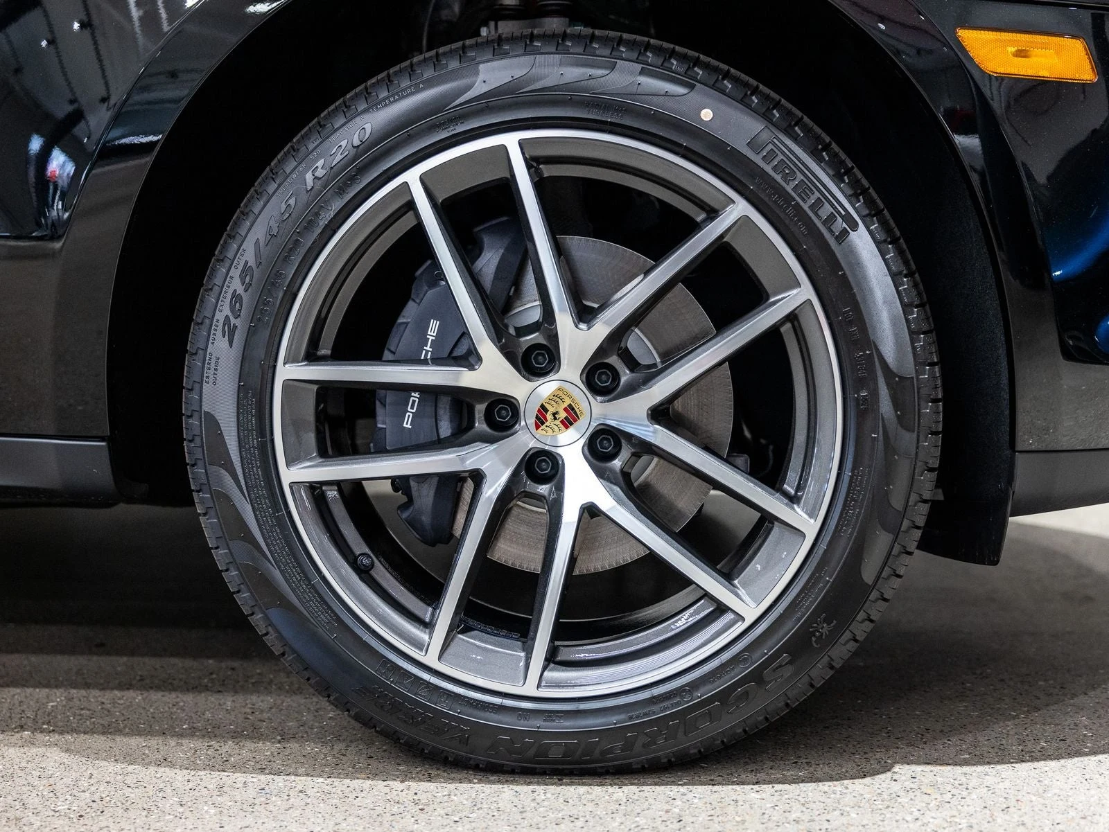 2026 Porsche Macan (95B), 17/20