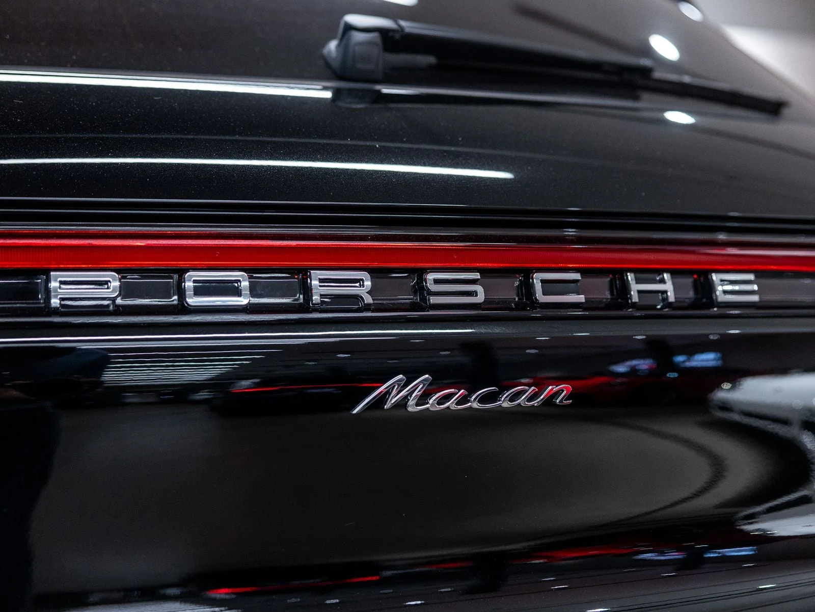 2026 Porsche Macan (95B), 20/20