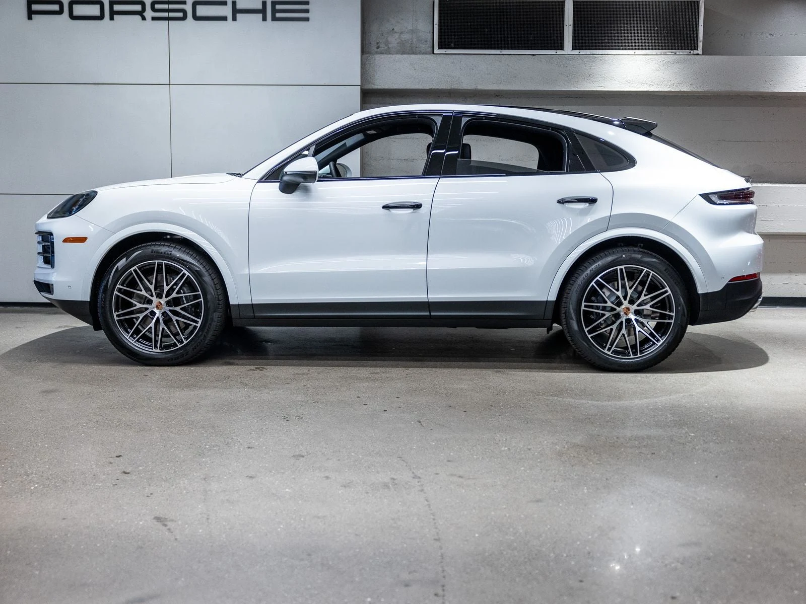 2026 Porsche Cayenne Coupé (3rd Generation), 2/20