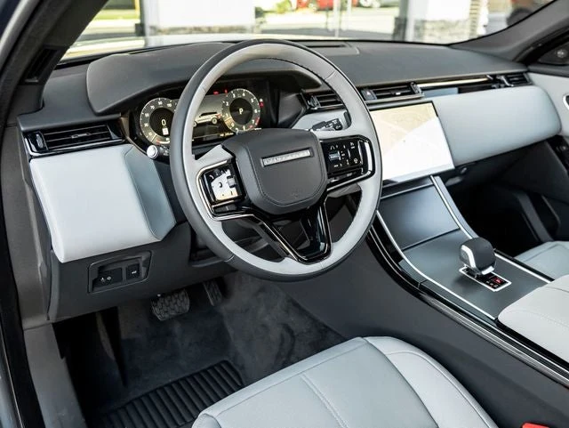 2026 Land Rover Range Rover Velar S (L560), 16/20