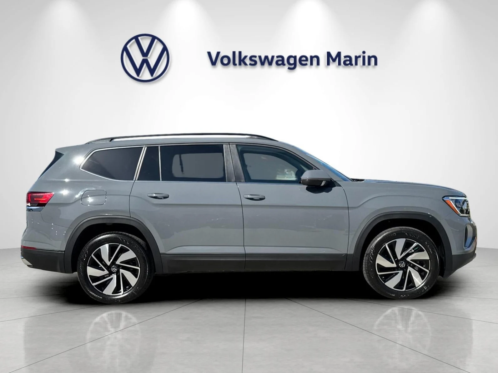 2026 Volkswagen Atlas 2.0T SE with Technology (2024 Update), 6/20