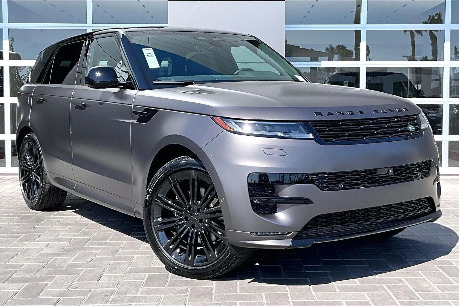 2026 Land Rover Range Rover Sport Dynamic SE (L461), 2/14