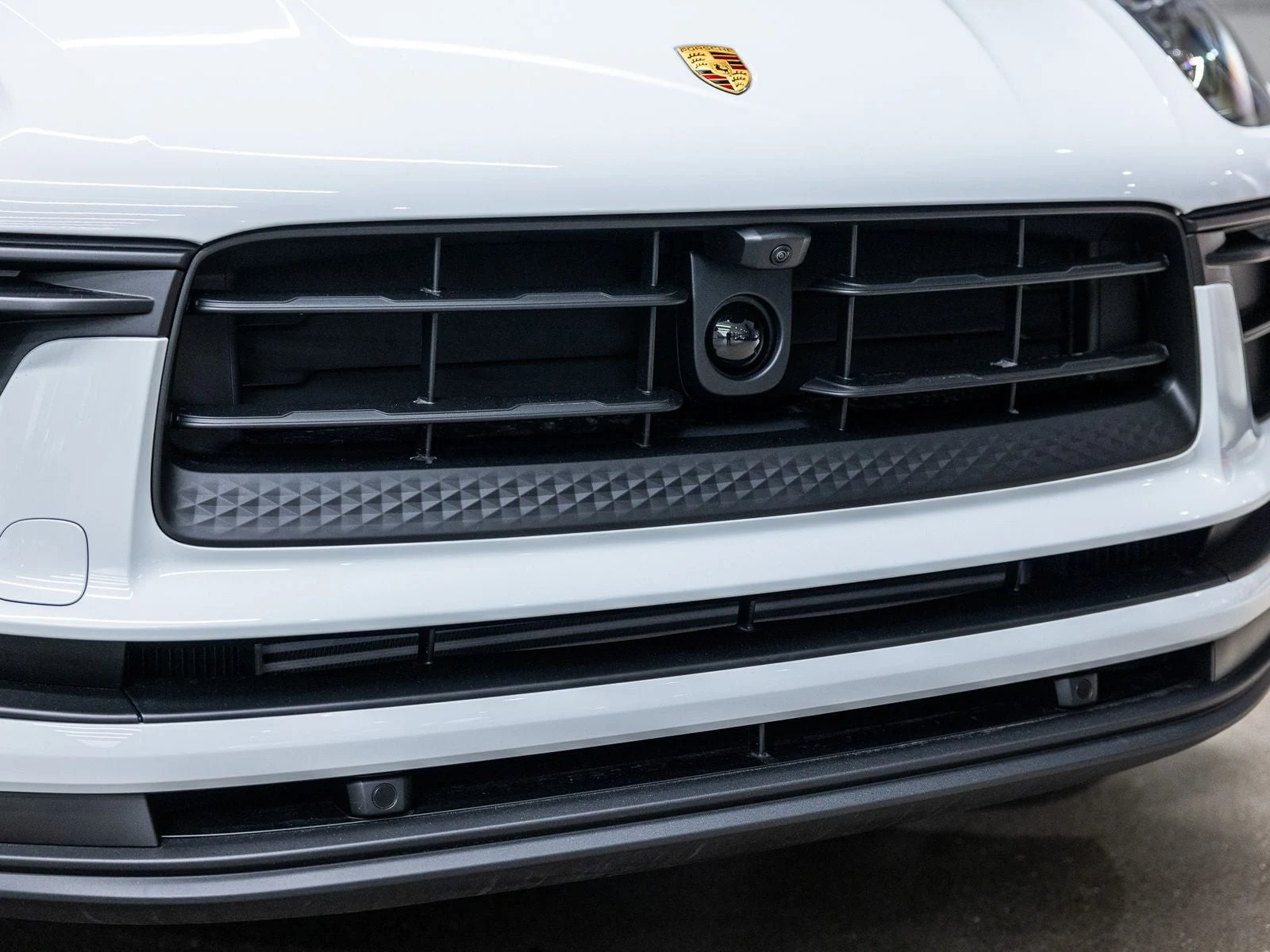 2026 Porsche Macan (95B), 17/20