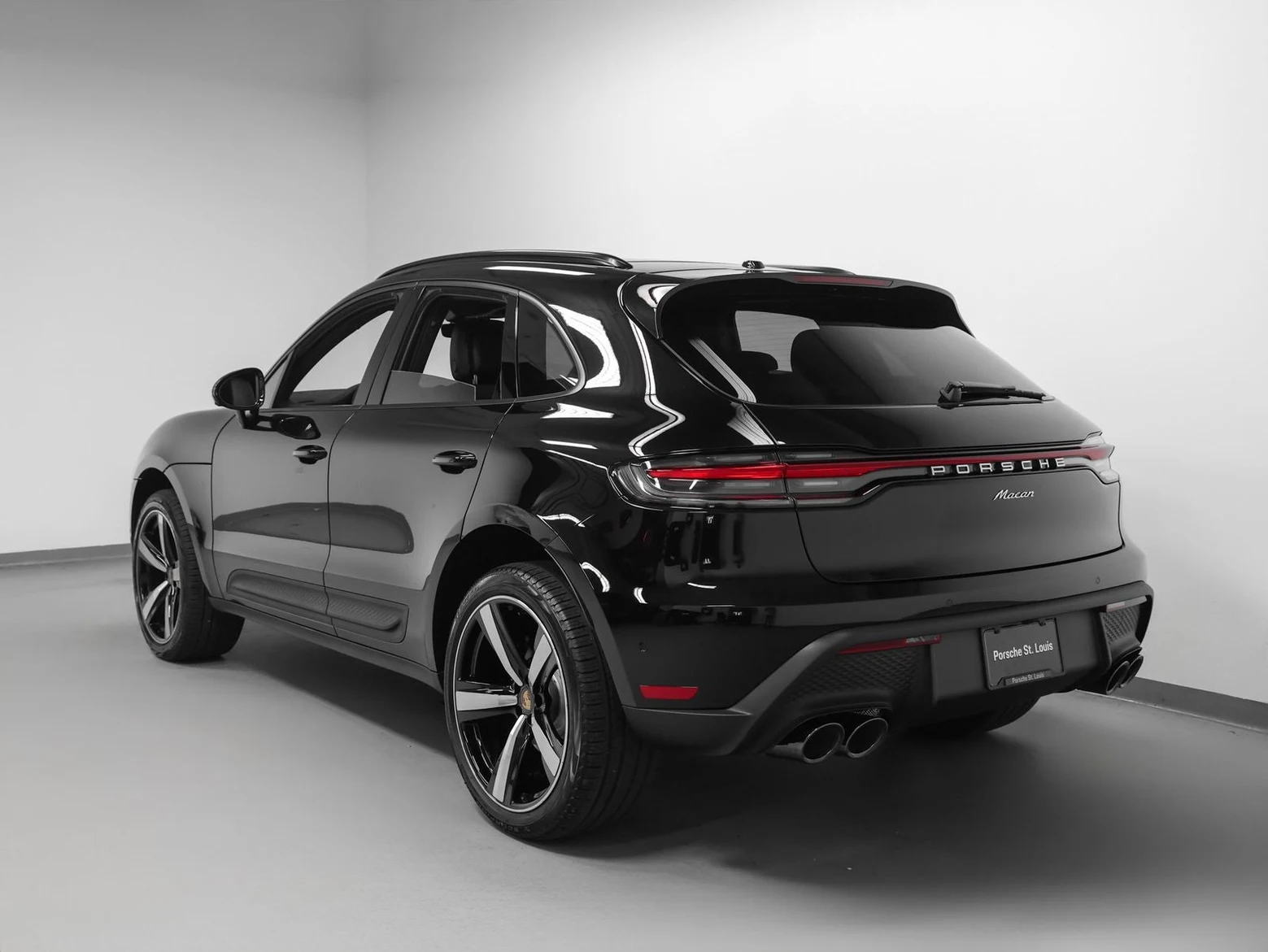 2026 Porsche Macan (95B), 3/20