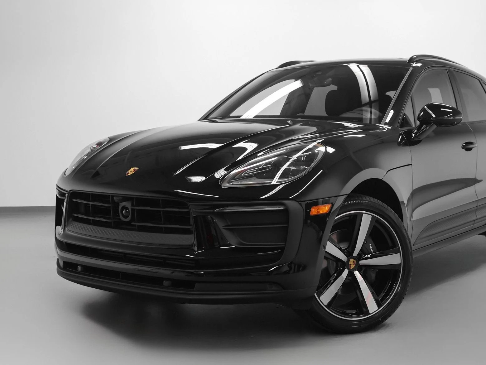 2026 Porsche Macan (95B), 6/20