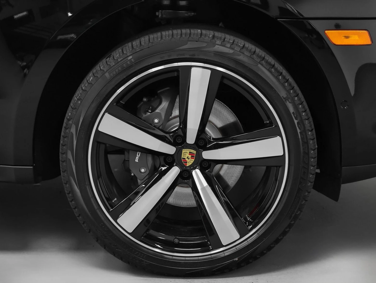 2026 Porsche Macan (95B), 15/20