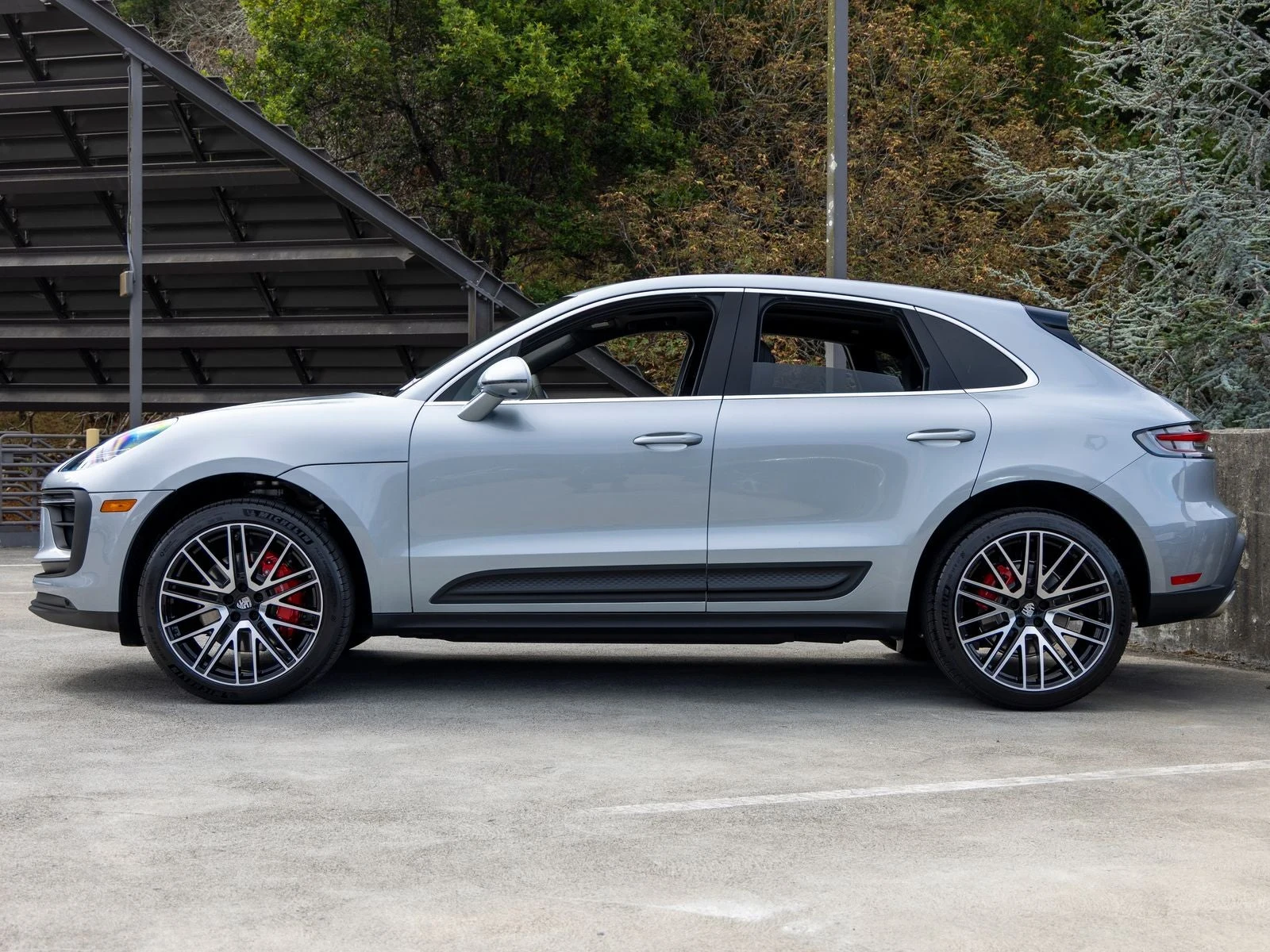2026 Porsche Macan S (95B), 2/20