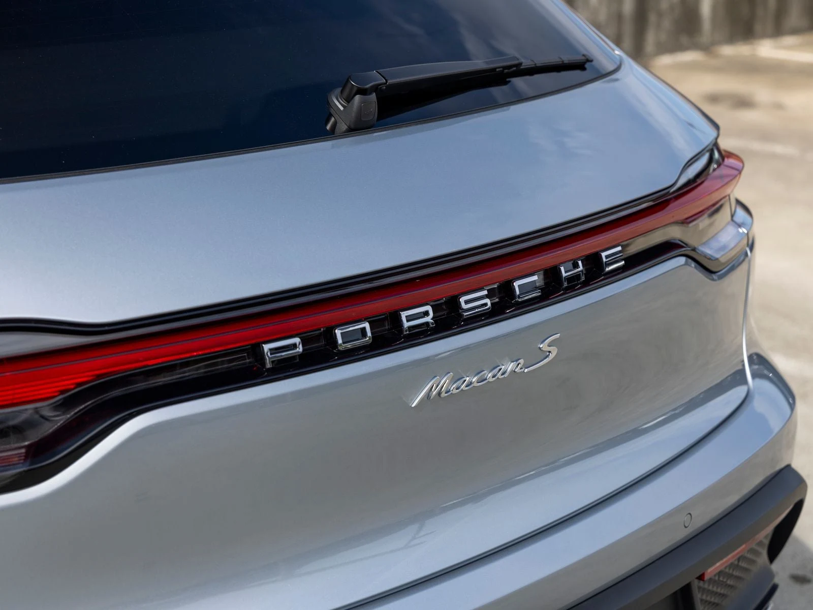2026 Porsche Macan S (95B), 19/20