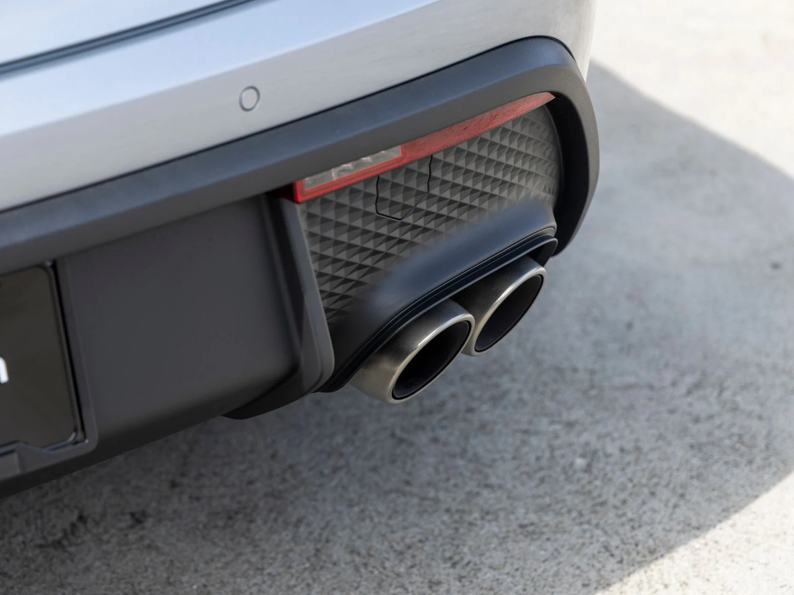2026 Porsche Macan S (95B), 20/20