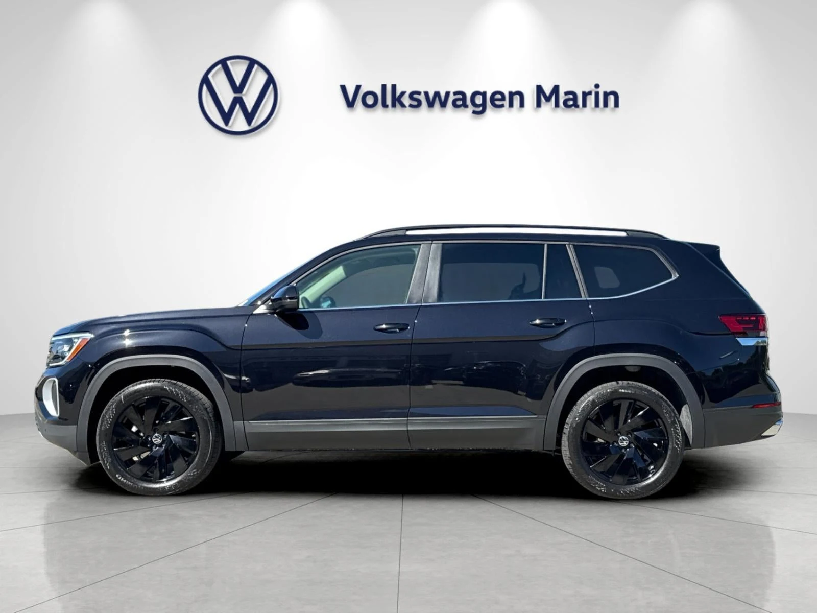 2026 Volkswagen Atlas 2.0T SE with Technology (2024 Update), 2/20