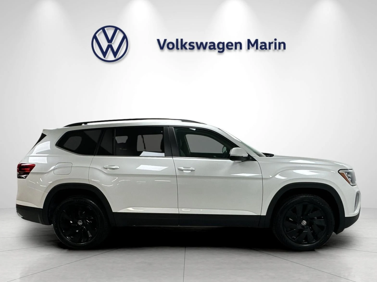 2026 Volkswagen Atlas 2.0T SE with Technology (2024 Update), 6/20