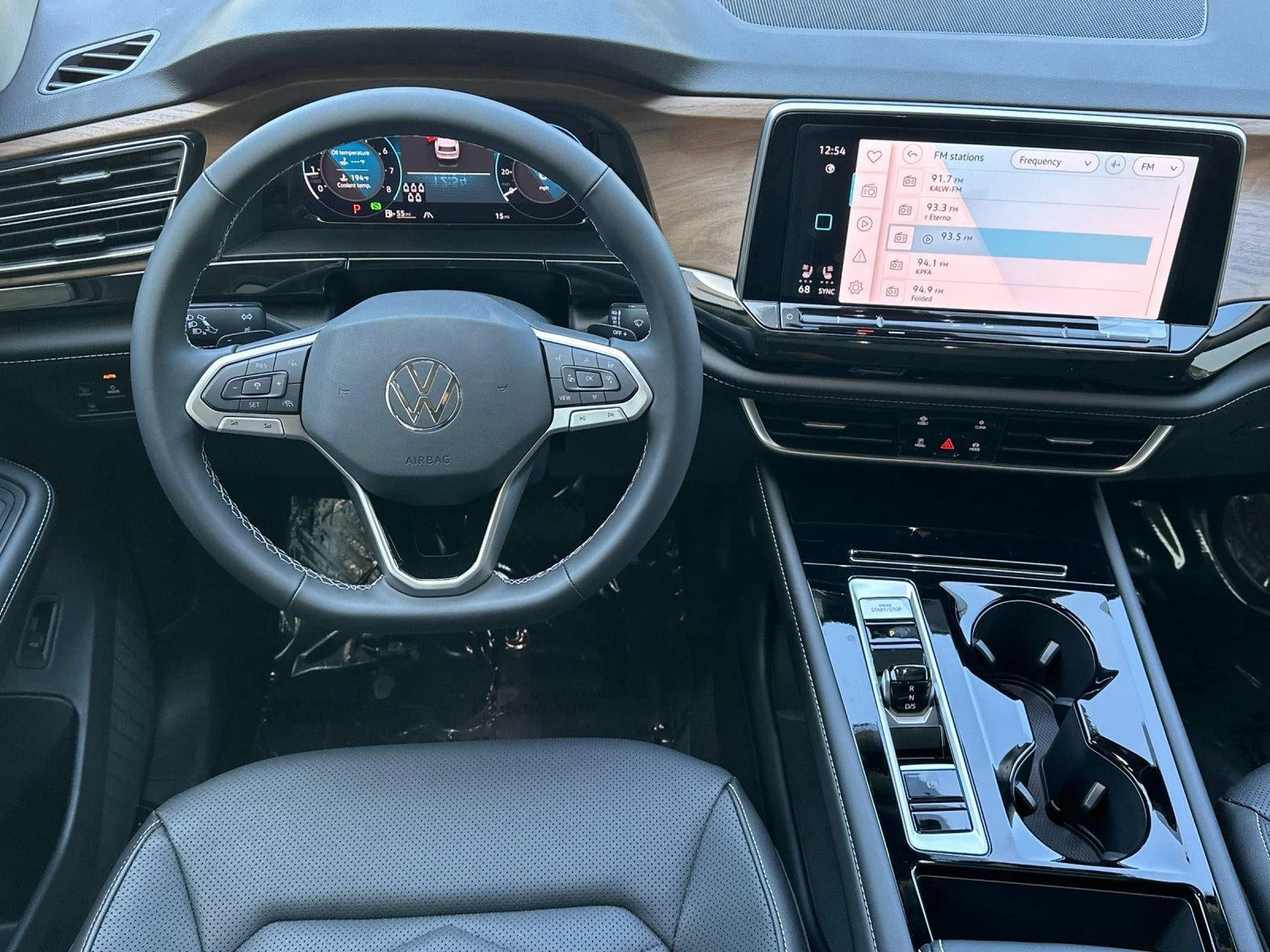 2026 Volkswagen Atlas 2.0T SE with Technology (2024 Update), 13/20