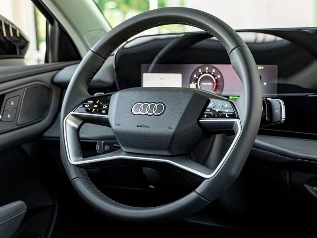 2026 Audi Q3 S line quattro (FJ), 19/20