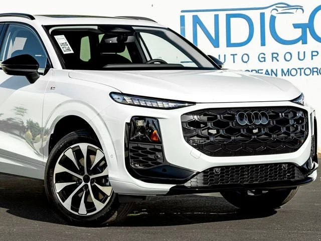 2026 Audi Q3 S line quattro (FJ), 6/20