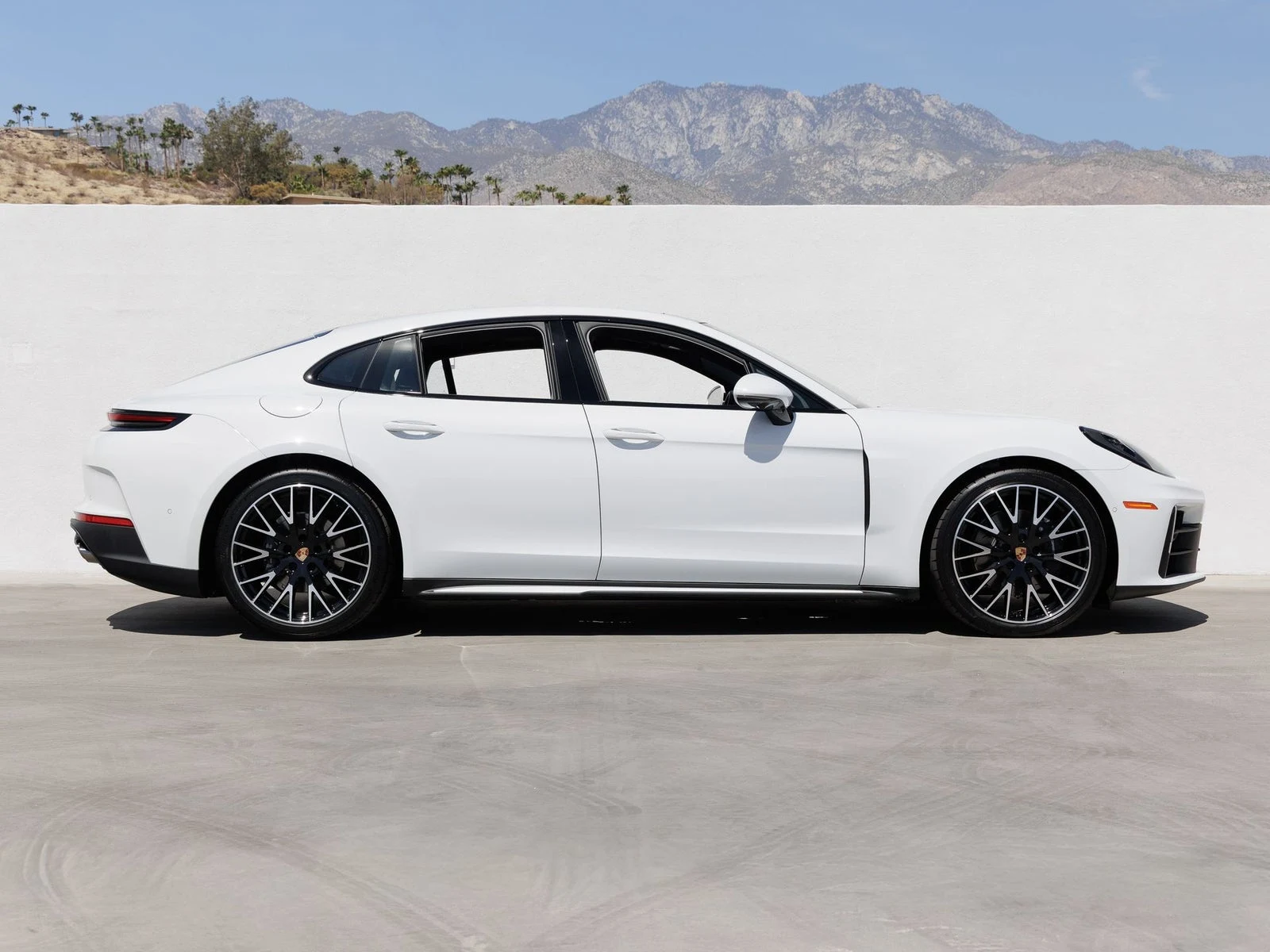 2026 Porsche Panamera (976), 8/20
