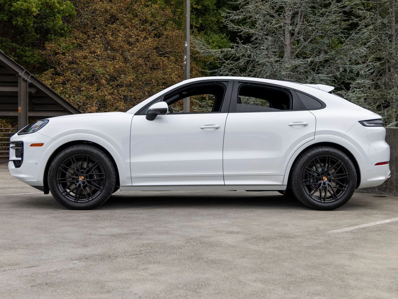 2026 Porsche Cayenne Coupé (3rd Generation), 2/20