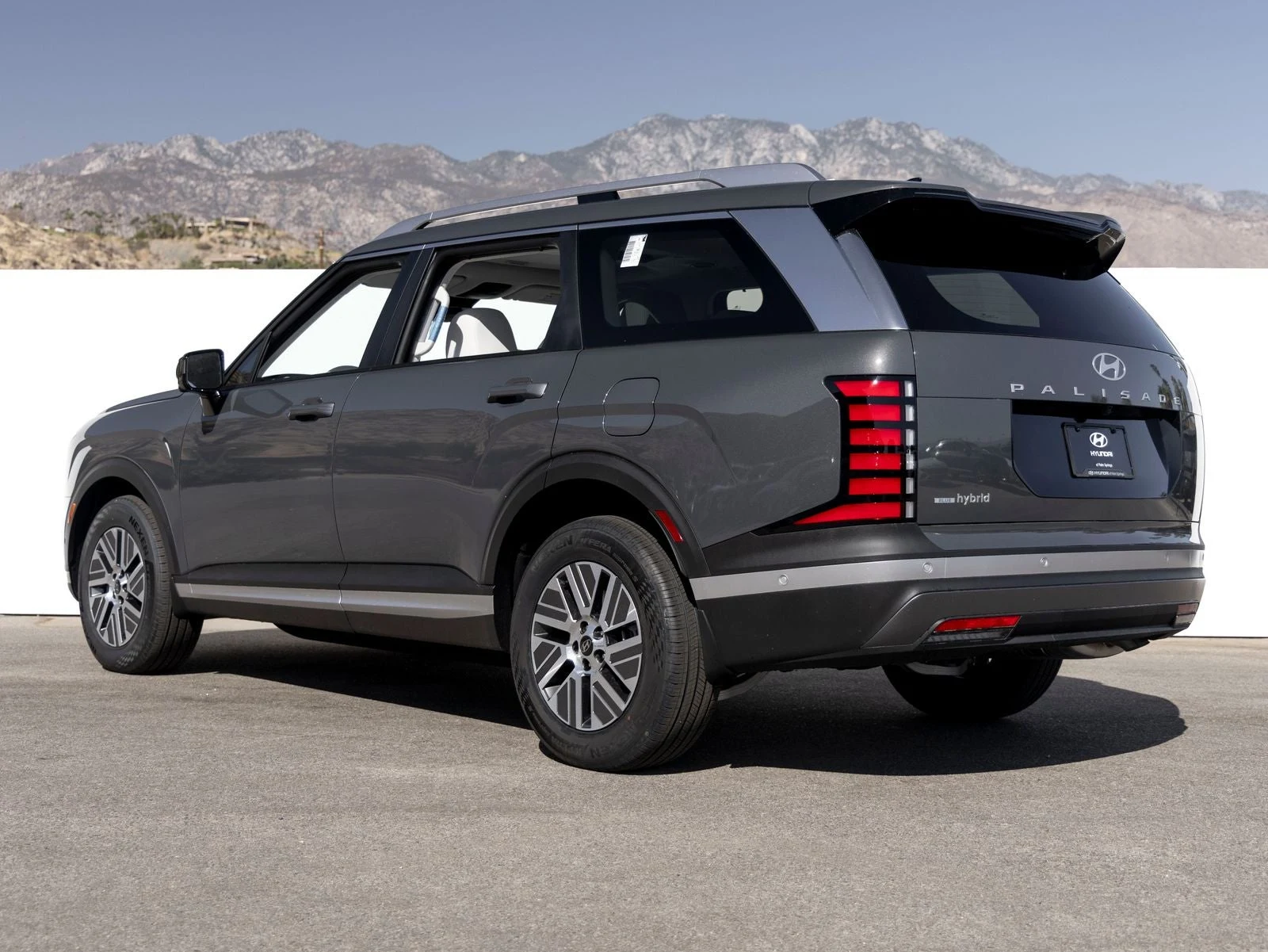 2026 Hyundai Palisade Hybrid Blue SEL Premium 8 Passenger (LX3), 4/20