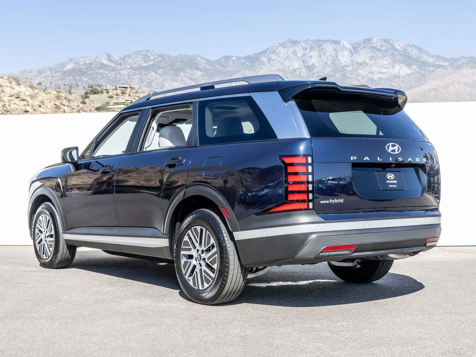 2026 Hyundai Palisade Hybrid Blue SEL Premium 8 Passenger (LX3), 8/20