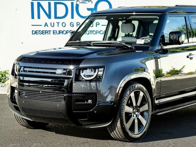 2026 Land Rover Defender 130 X (L663), 2/20