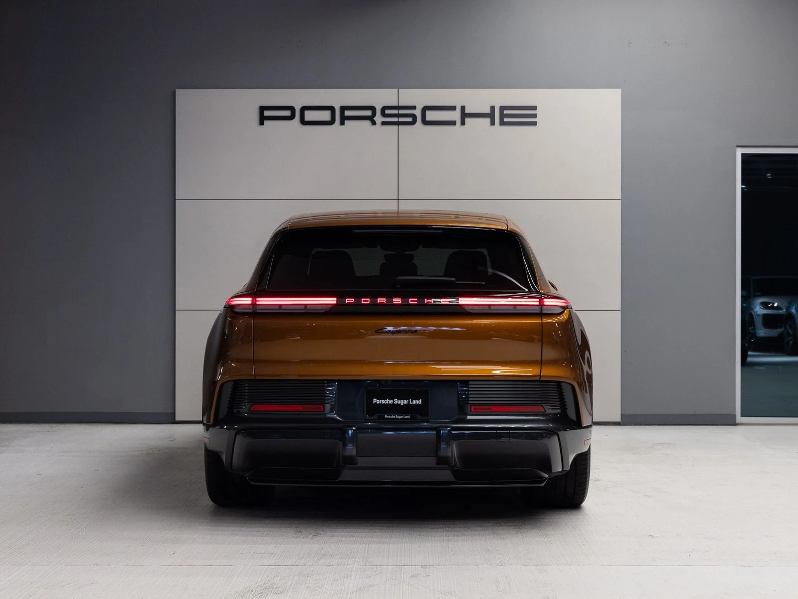2026 Porsche Cayenne Electric (E4), 6/20