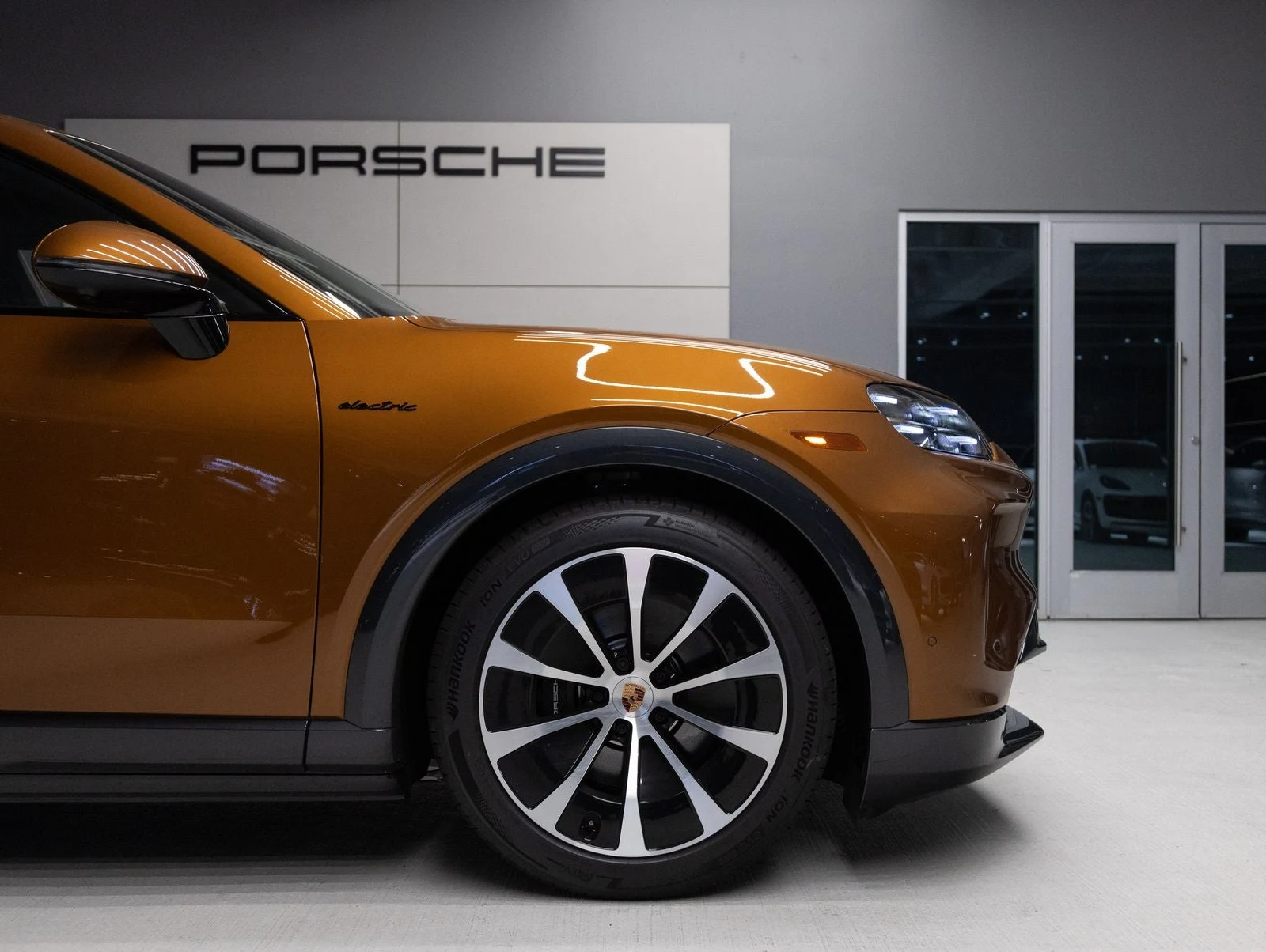 2026 Porsche Cayenne Electric (E4), 11/20