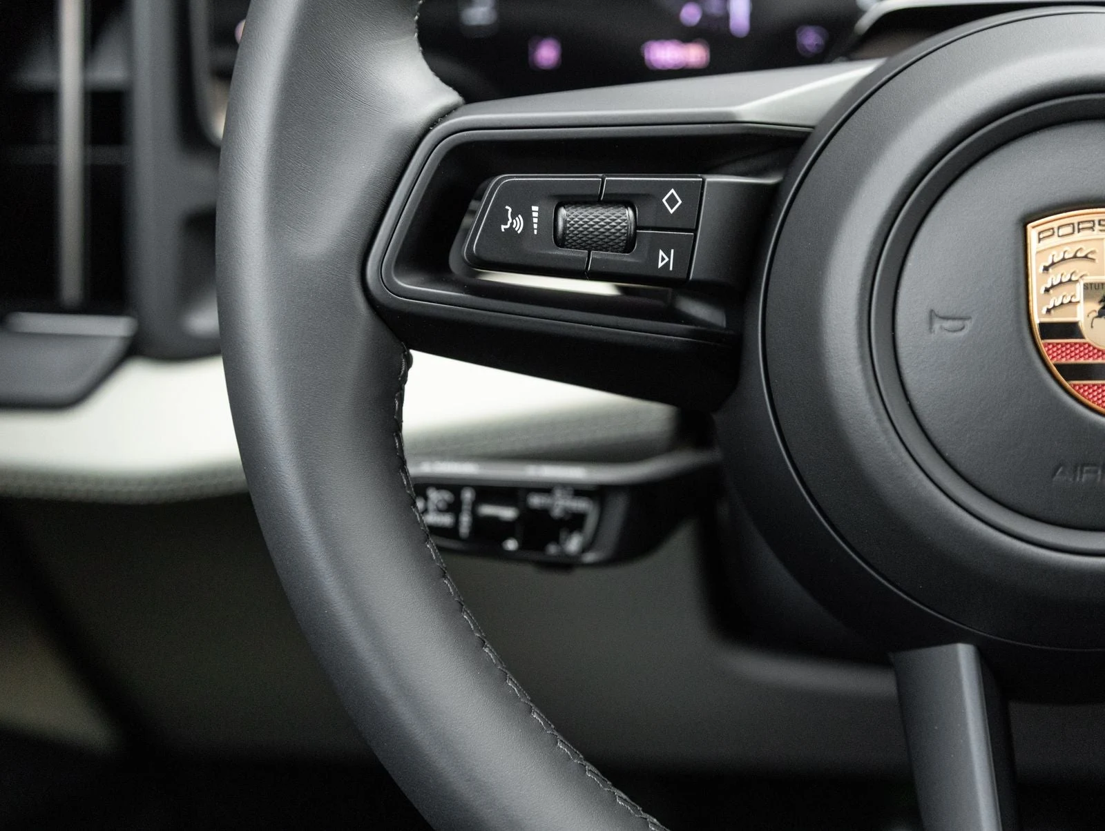 2026 Porsche Cayenne Electric (E4), 15/20
